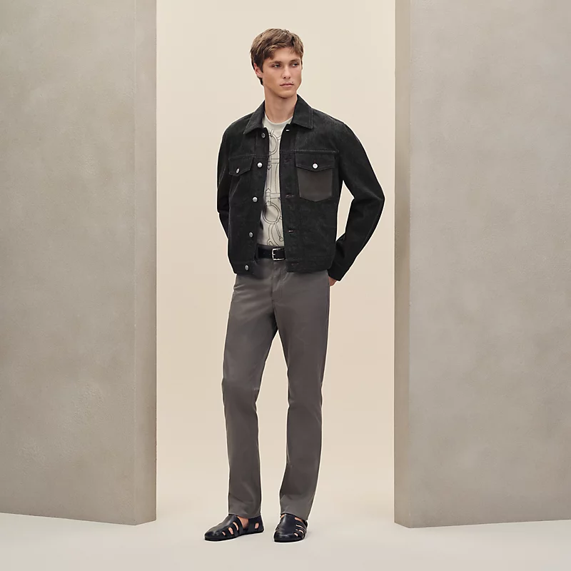 Straight cut jacket with leather detail