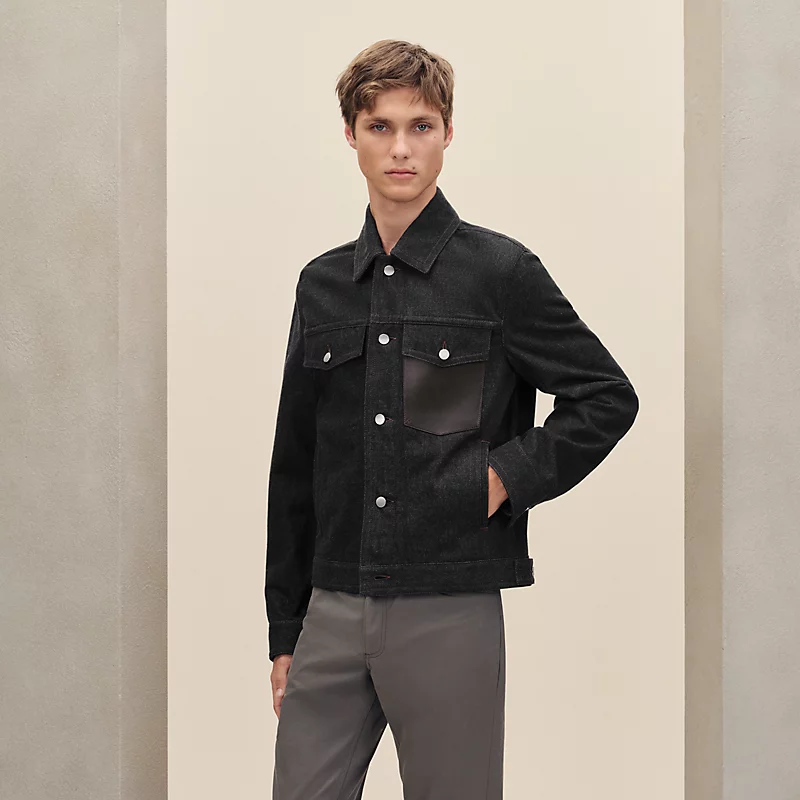 Straight cut jacket with leather detail