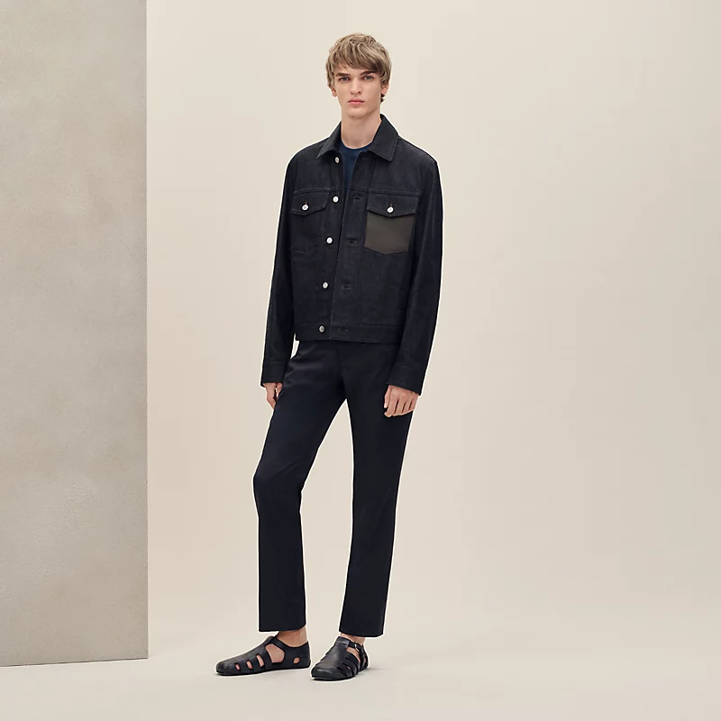 Straight cut jacket with leather detail