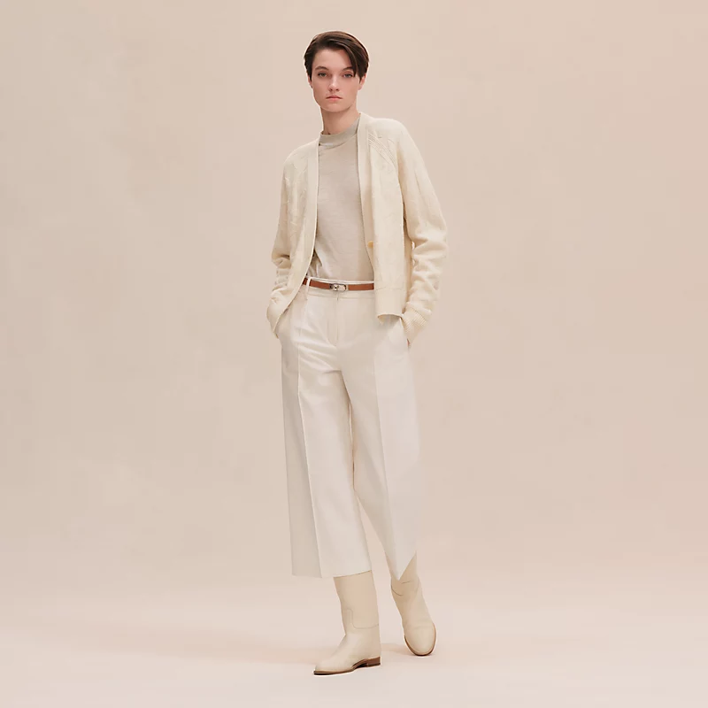 Cropped pants